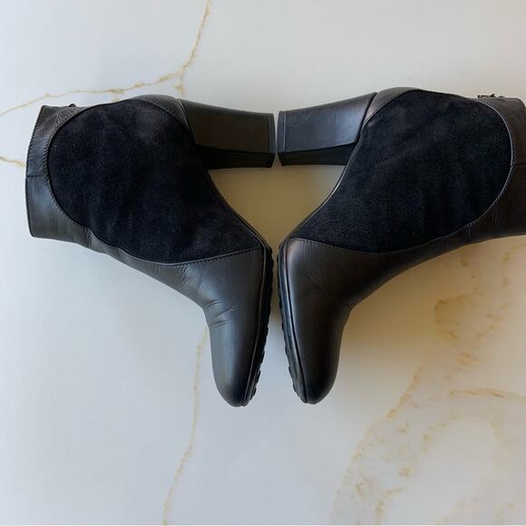 Aquatalia Black Ankle Booties Genuine Leather Size 6.5 Heeled Boots $550 Retail - Picture 11 of 16
